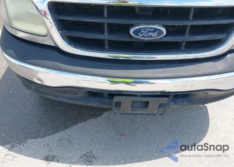 2002 Ford F-150 Lariat/Xlt from USA, damaged, VIN 1FTRW07622KB51333